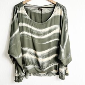 LOLA Made In Italy Green Print Women Viscose Silk Blouse Medium Brand New